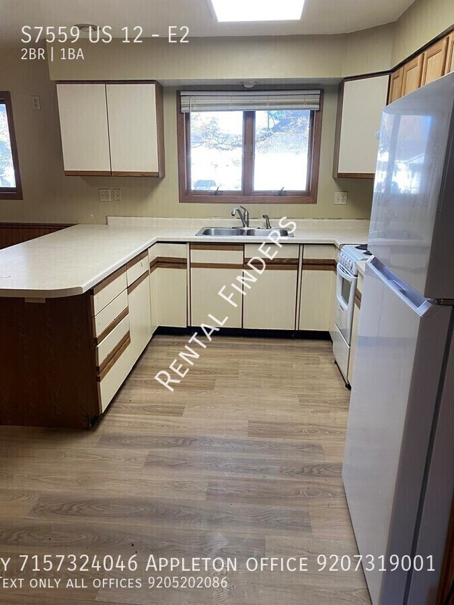 Building Photo - S7559 US-12 Unit E2