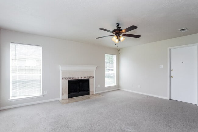 Photo - 17806 Oakland Mills Dr