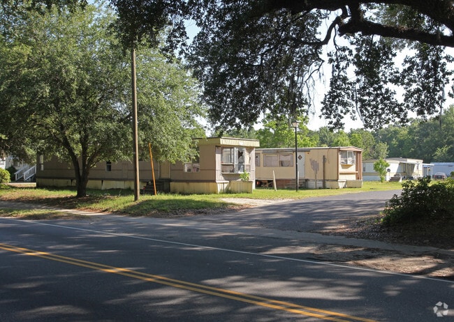 Building Photo - Feagan''s Mobile Home Park