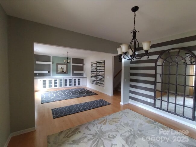 Photo - 105 E Neel Ranch Rd