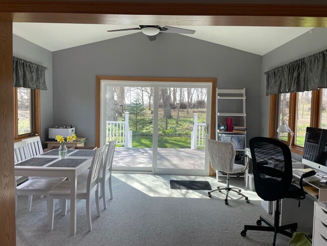 Sunroom - 2714 Wentworth Dr