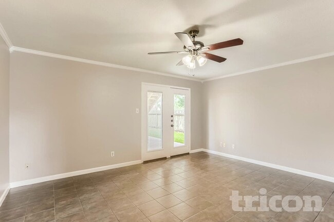 Photo - 1702 Floyd Rd