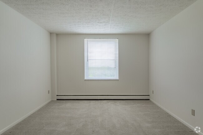 Photo - 200 West Apartments