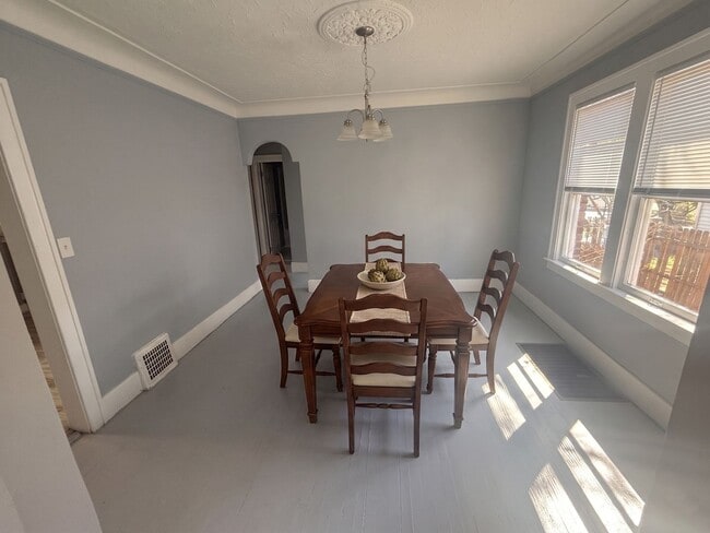 Photo - Cozy 3-Bedroom Home in Detroit