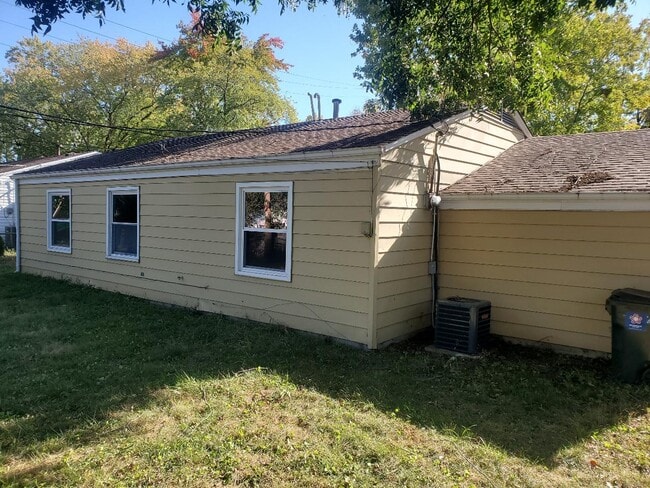 Photo - 20 Steeplechase Dr