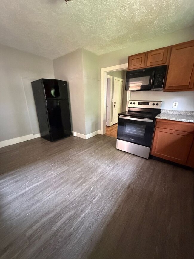 Photo - 94 Hurd St Unit 1