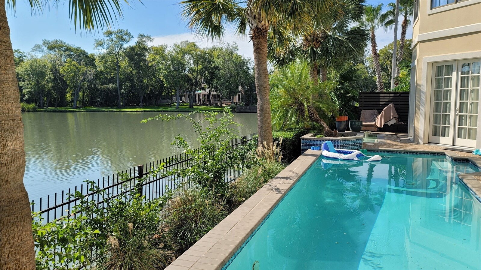 Photo - 27 Swan Isle Blvd