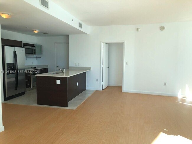 Photo - 1900 N Bayshore Dr Unit 1619