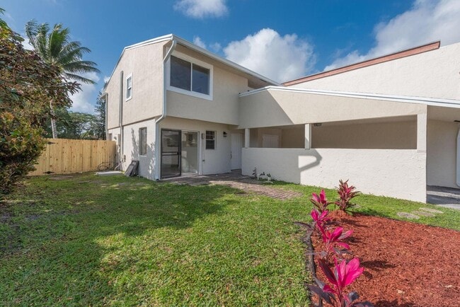 Photo - 5030 NW 5th St