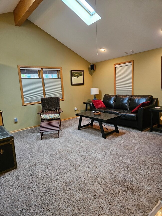 Photo - 544 W Wilson St