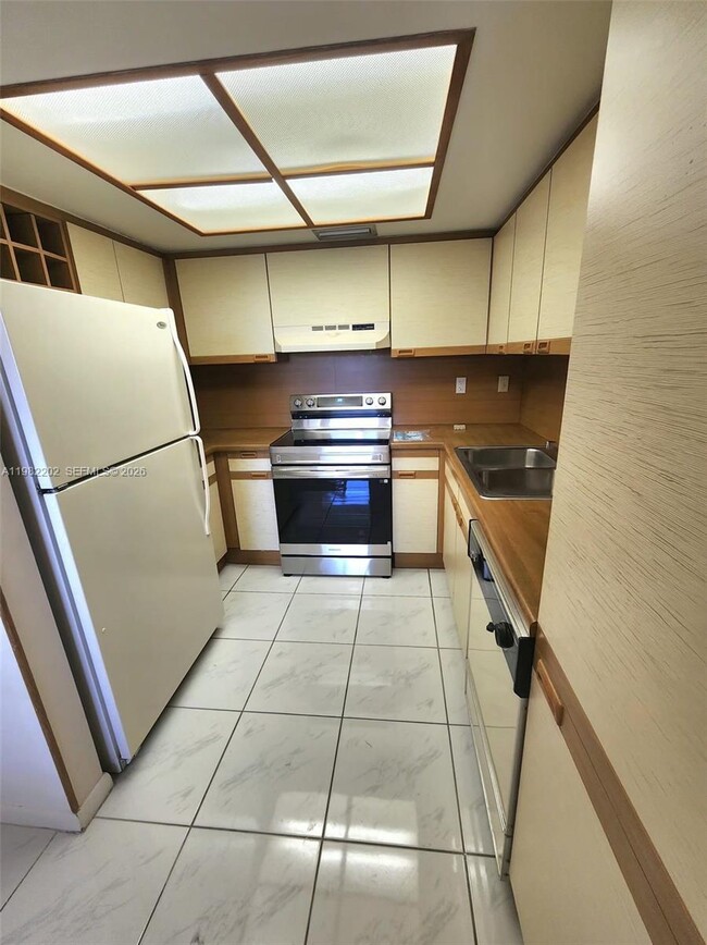 Photo - 8827 SW 123rd Ct Unit 408