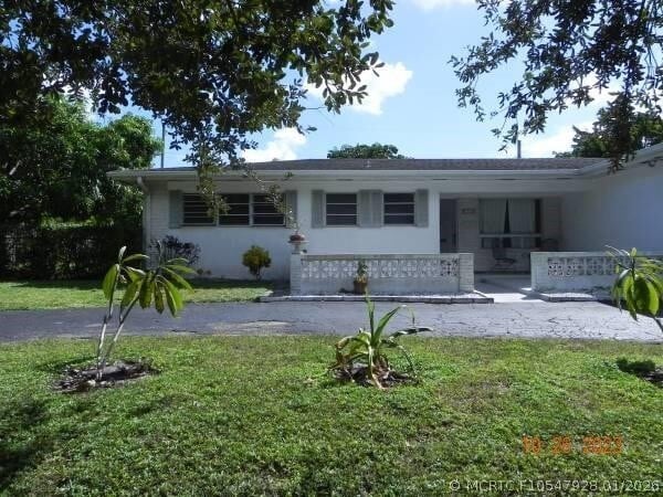 Building Photo - 819 N Highland Dr