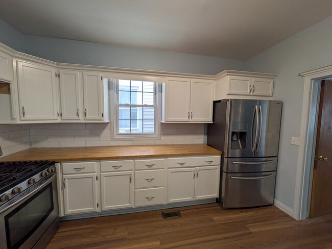 Photo - 1934 W 21st Pl Unidad # 1