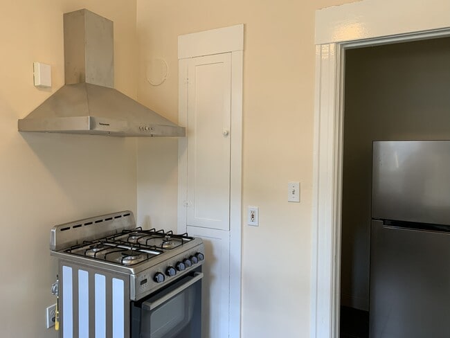 Photo - 64 Santa Clara Ave Unit Apt 1