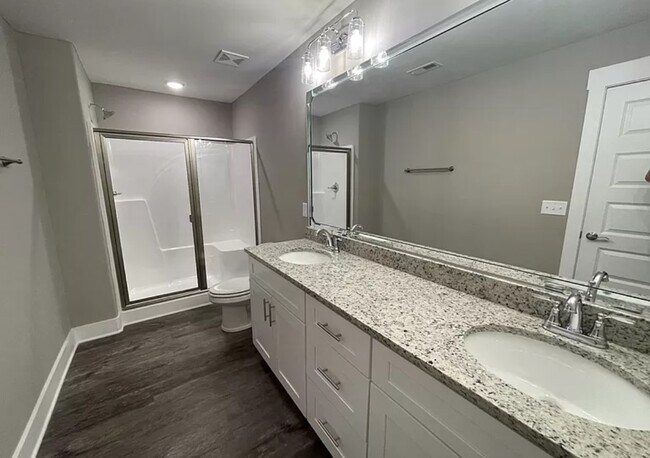 Photo - 2118 Barringer Ln