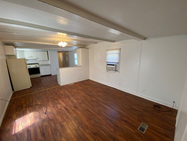 Photo - 3 Bed, 2 Bath Mobile Home