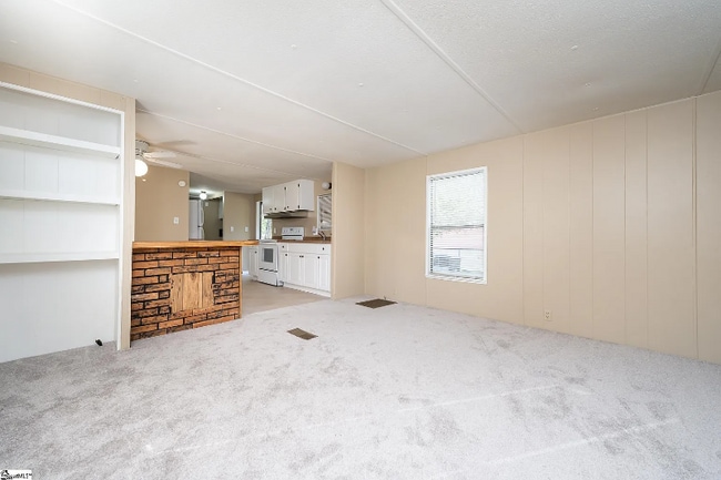 Photo - 110 Woodland Dr
