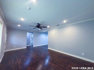 Photo - 614 Shadywood Ln