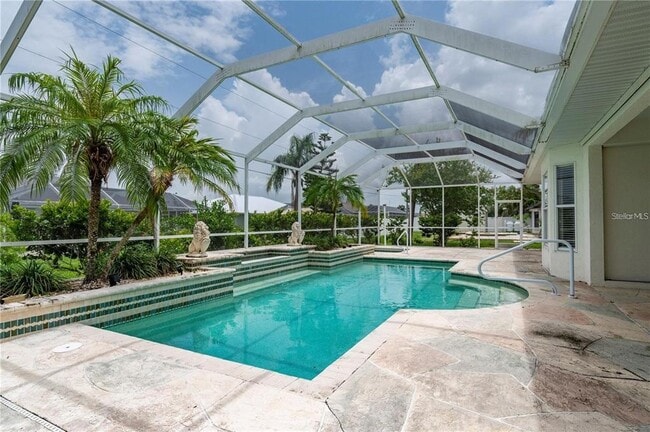 Photo - 23420 Peachland Blvd