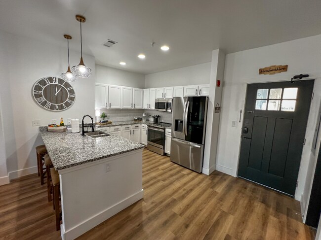 Photo - 206 Town Center Dr Unit Apt 21