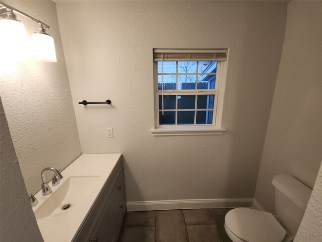 Building Photo - 5231 Balkin St Rental