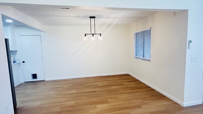 Photo - 2811 E 11th St