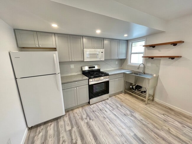 Photo - Stunning Ocean & Bay View Two-Story Home on the Long Beach Peninsula Unit 45 1/2 65th Pl - Apt A