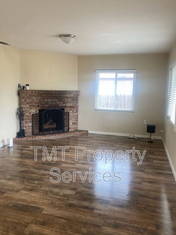 Photo - 5920 35th Ave