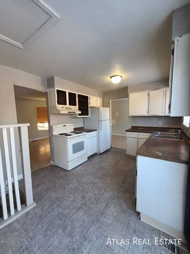 Photo - 9327 W Nova Ave