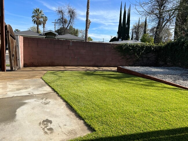 Photo - 7017 Fullbright Ave