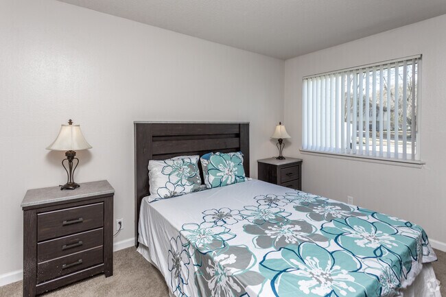 1BR, 1BA - 490 SF - Citron