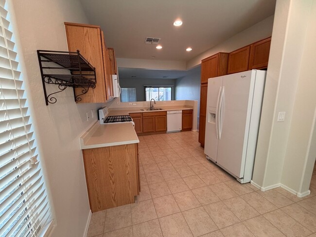 Photo - Live the Anthem Lifestyle! 3 Bed Home + Resort-Style Amenities