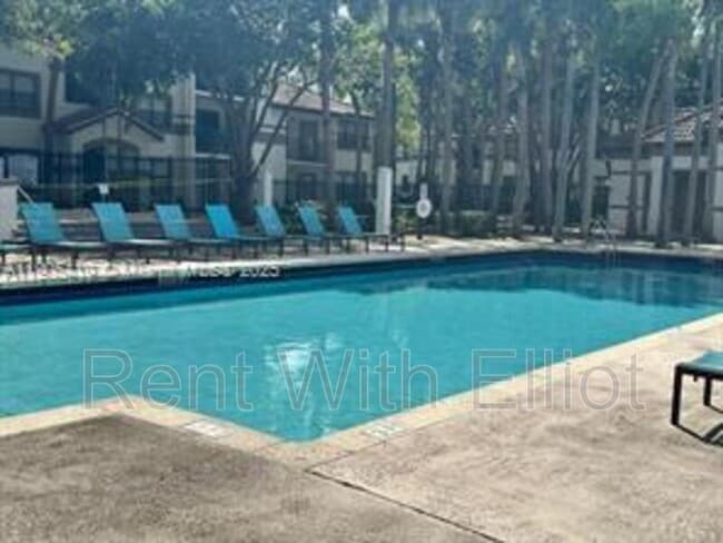 Photo - 610 S Park Rd