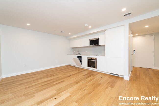 Photo - 22 Fleet St Unit 7