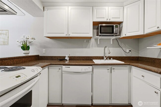 Photo - 12726 NE 116th Ln Unit Terrace