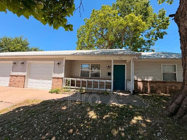 Photo - 419-421 W 16th St Unidad 419 W 16th St