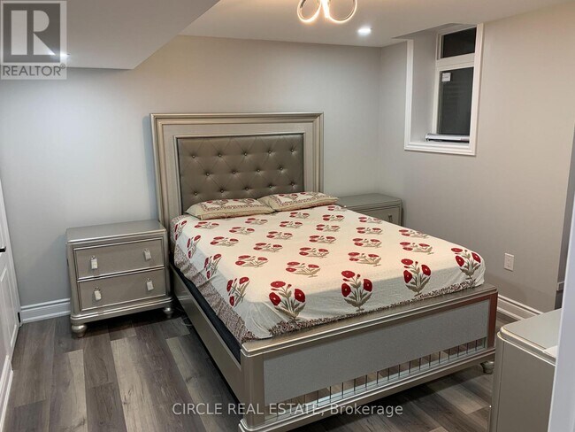 Photo - 11 Mendoza Dr