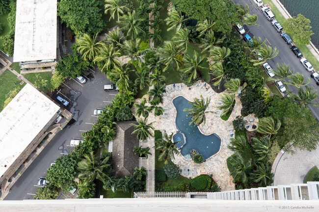 Building Photo - 1551 Ala Wai Blvd Unit Watermark