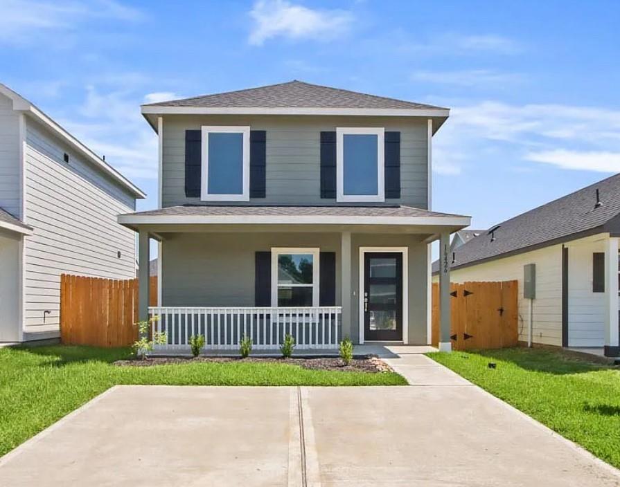 Photo - 16426 Valerie Marie Pl House
