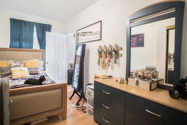 Photo - 910 W Dakin St Unit 912-206