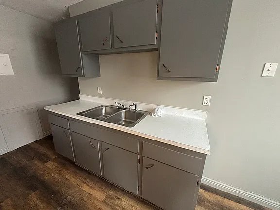 Photo - 5910 W Broadway Unidad 10