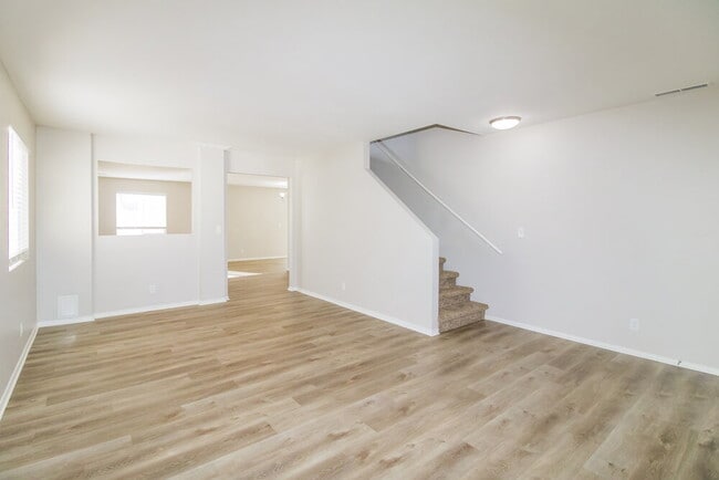 Photo - 3174 Hunter Farm Way