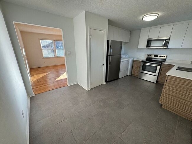Photo - Adorable 2 Bed 1 Bath Town Home at Lupton Flats