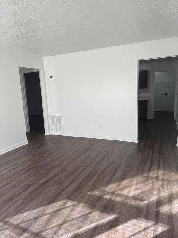 Photo - 3210 Brookside Dr NW