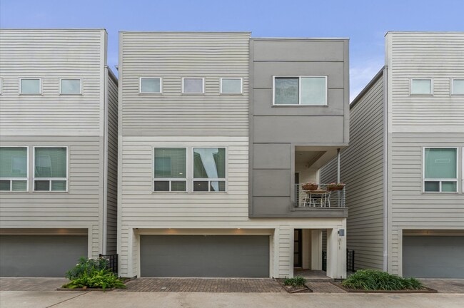 Photo - 311 Eado Park Cir