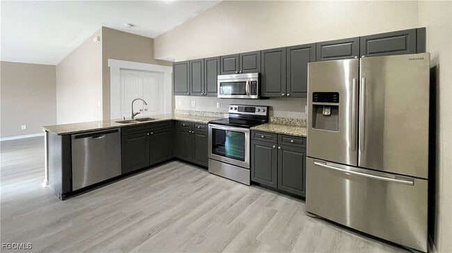 Photo - 2602 Sunniland Blvd