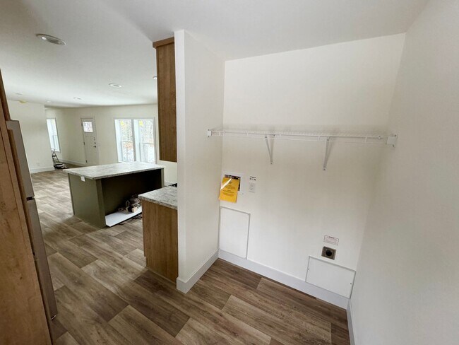 Photo - Birchwood Estates MHP Unit Chain O Lakes Lot 16