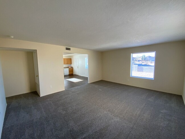 Photo - 3 Bedroom Single Story Home Near Northern Blvd NE & Loma Colorado Blvd NE!