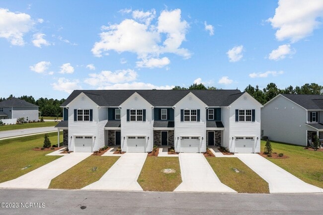 Building Photo - 203 Verrazzano Ln Rental