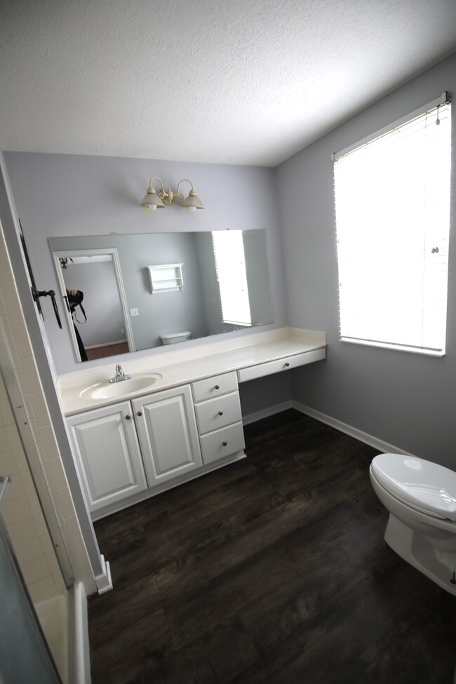 Photo - 4400 Greensbury Dr